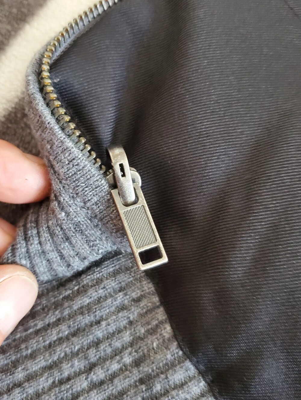 Saks Fifth Avenue Men’s Gray Ribbed Half-Zip Sweater